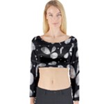 Black and white floral abstraction Long Sleeve Crop Top