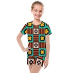 Shapes in shapes                                                               Kids  Mesh Tee and Shorts Set