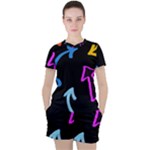 Colorful Arrows Kids Pointer Women s T-Shirt and Shorts Set
