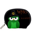 Who is a witch? - green Accessory Pouches (Small) 