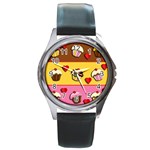 Love cupcakes Round Metal Watch