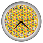 Heart Diamond Pattern Wall Clock (Silver)